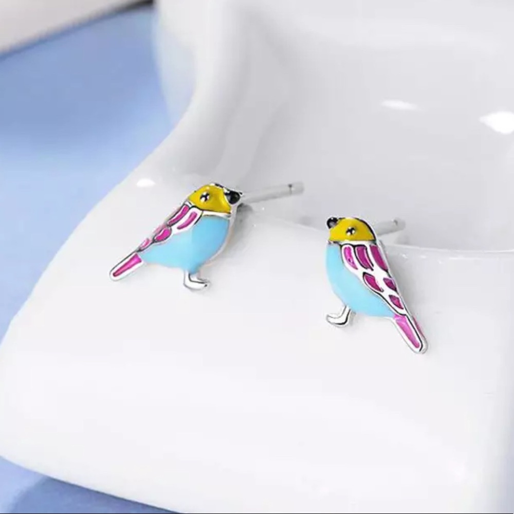 💕 New 925 Sterling Silver Bird Studs